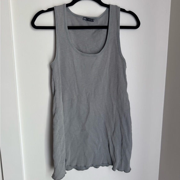 Zara Gray Sleeveless Tank Top - Picture 1 of 4